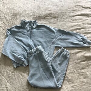 Abercrombie and Fitch Set